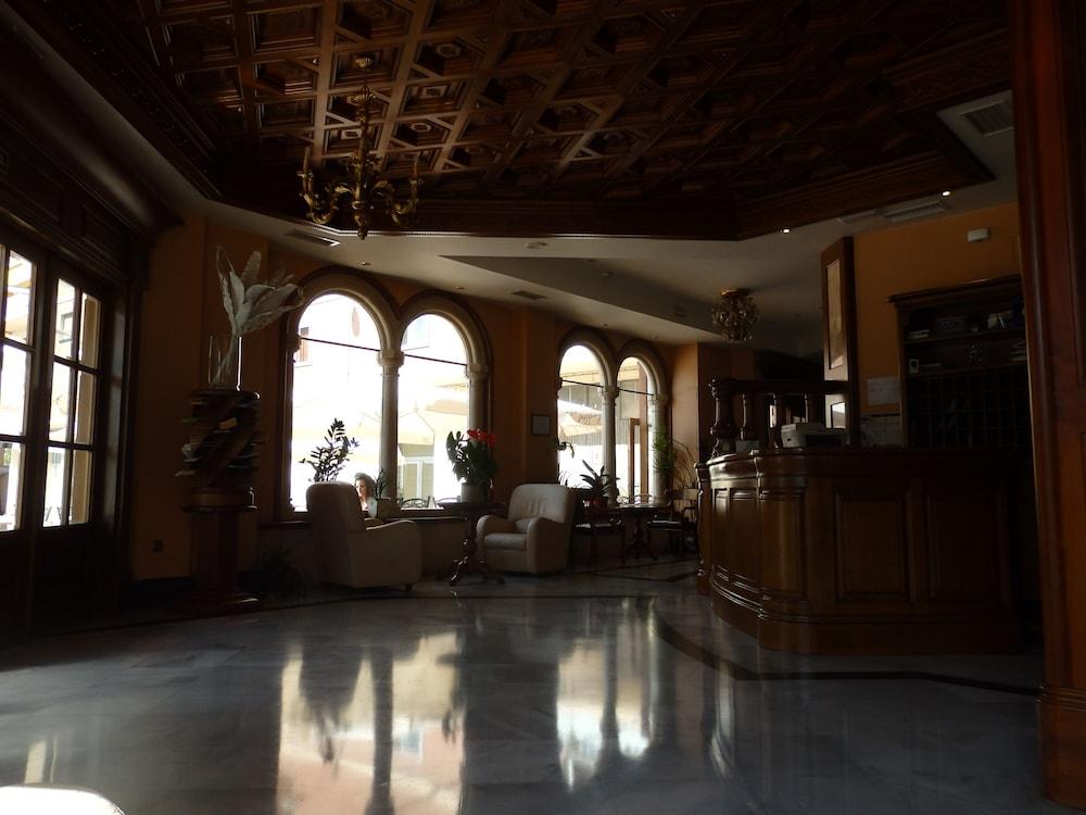 Hotel Aranda Aranda de Duero Εξωτερικό φωτογραφία